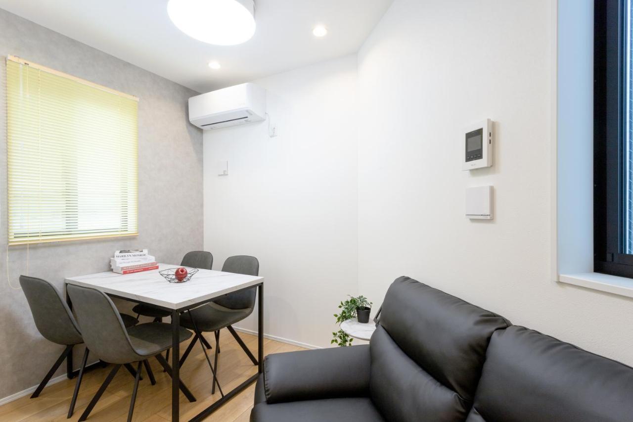 Shinjuku City House 新宿シティハウス Tokyo prefektur Exteriör bild